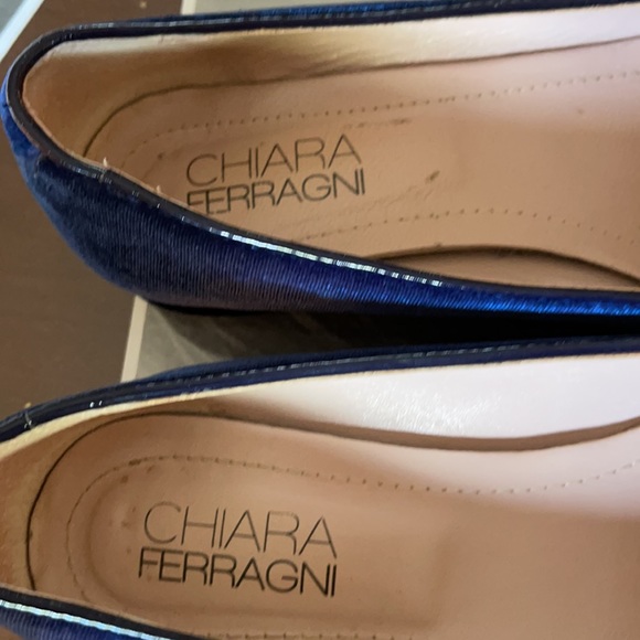 Chiara FERRAGNI blue velvet Designer shoe. - Picture 3 of 8